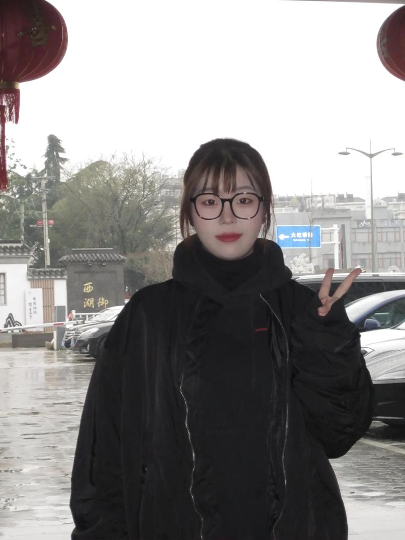 阴谋论家宣称美国登月是个骗局，并拥有“无可否认”的证据！