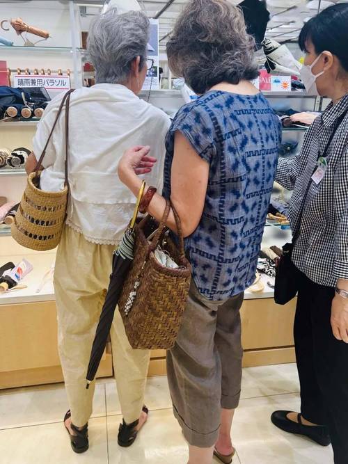 祛斑精华油油真的能祛斑吗 祛斑精华油油真的能祛斑吗