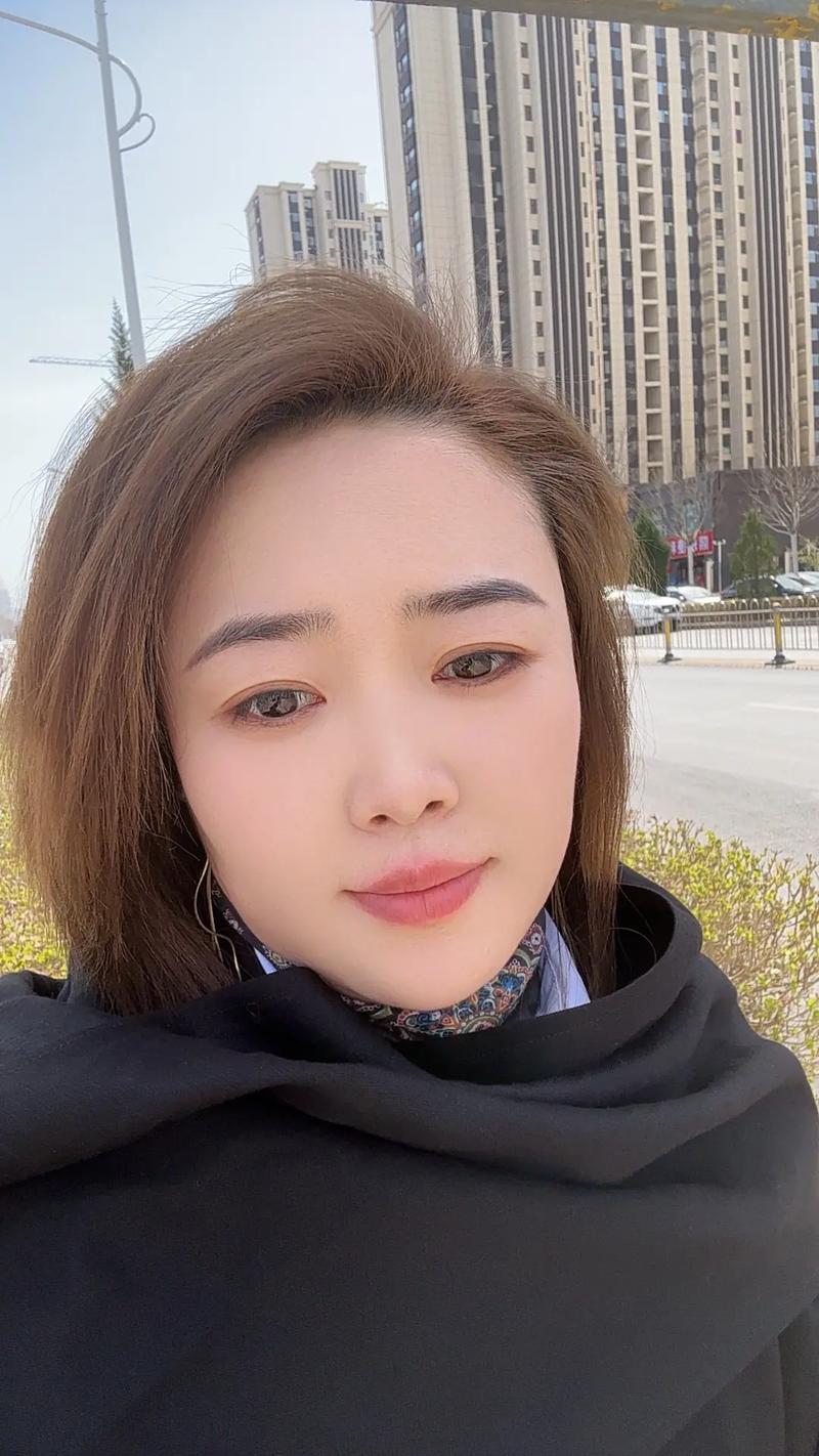 昆凌婚纱照 昆凌婚纱照片