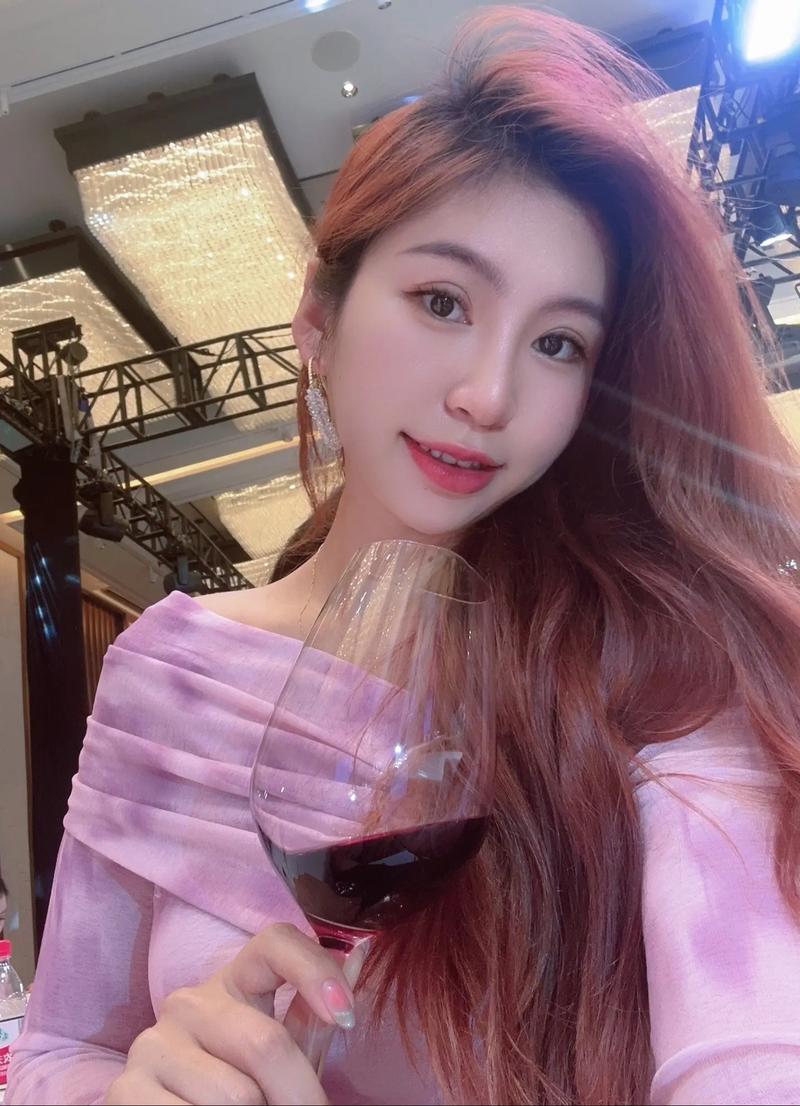 瞒着老公祛斑(瞒着老公花钱做美容) 瞒着老公祛斑(瞒着老公花钱做美容)