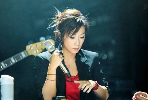 简美人祛斑花两万多 简美人祛斑要修复多久 简美人祛斑花两万多 简美人祛斑要修复多久