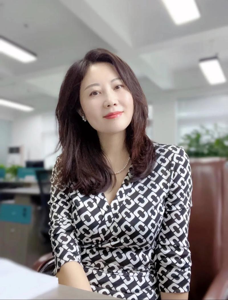 祛斑美丽脸 祛斑美容护肤