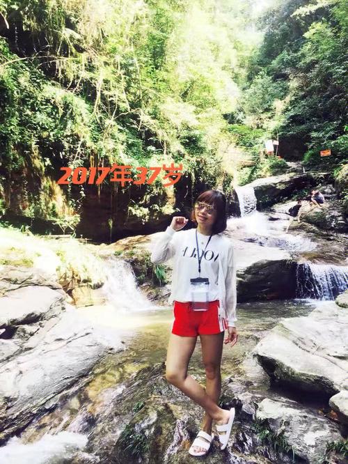 儿歌拔萝卜(贝瓦儿歌拔萝卜)