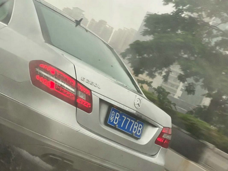 蓝光祛斑后可以吃大蒜吗
