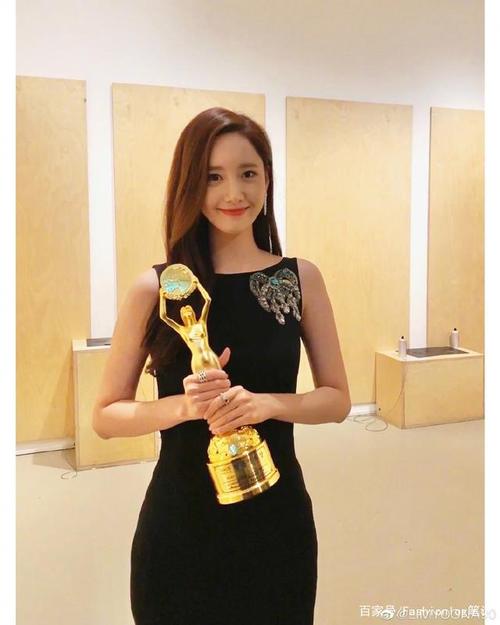 伊丽莎白祛斑价格 伊丽莎白祛斑霜效果怎样 伊丽莎白祛斑价格 伊丽莎白祛斑霜效果怎样